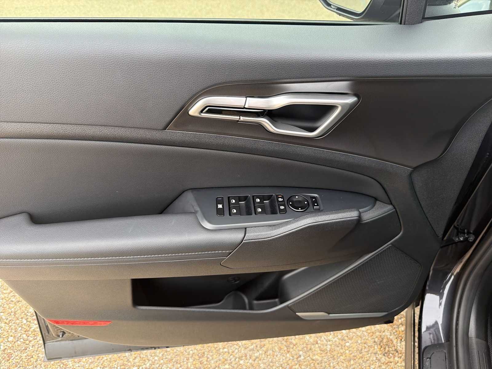 Used 2026 Panthera Metal Gray Kia EX image 23