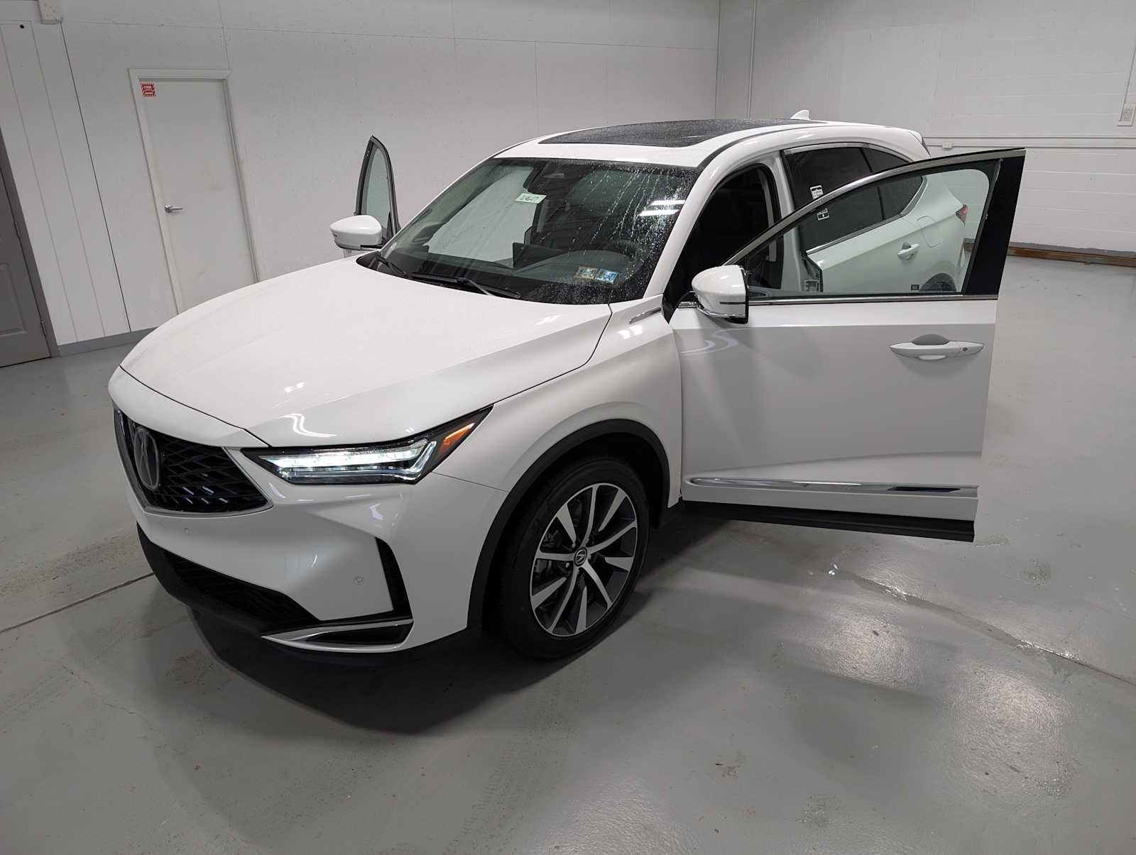 New 2026 Platinum White Pearl Acura w/Technology Package image 14