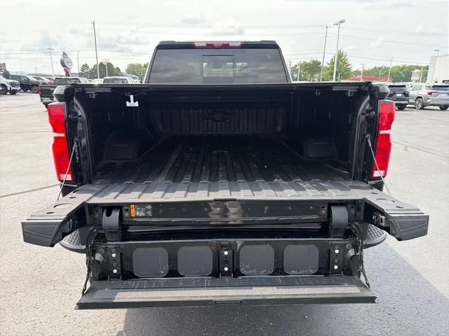 New 2026 Black Chevrolet High Country image 25