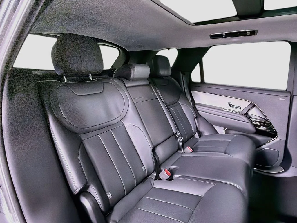 Certified Used 2024 Gray Land Rover SE image 29