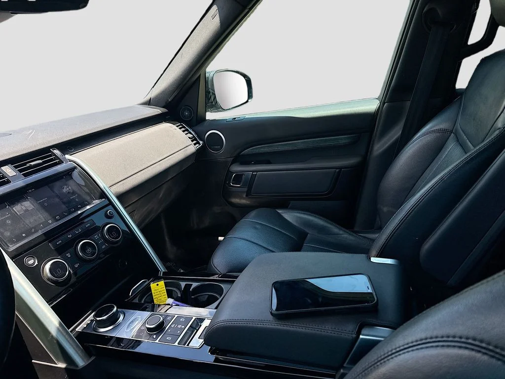 Used 2019 Gray Land Rover HSE image 26