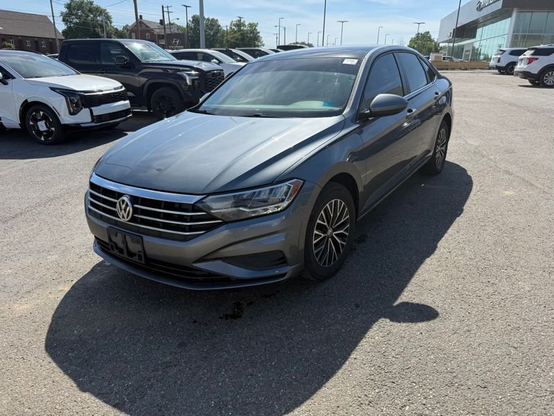Used 2019  Volkswagen 1.4T SE image 3