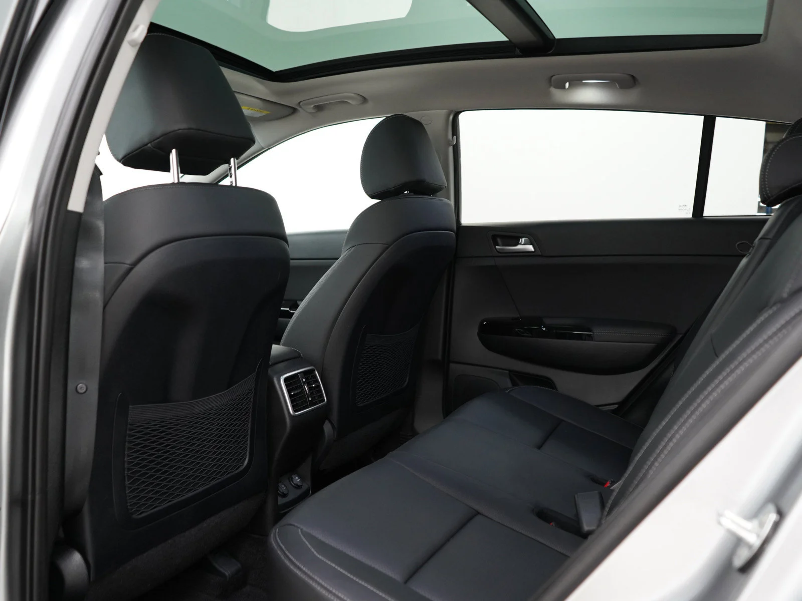 Used 2022 Steel Gray Kia EX AWD Technology Package image 19