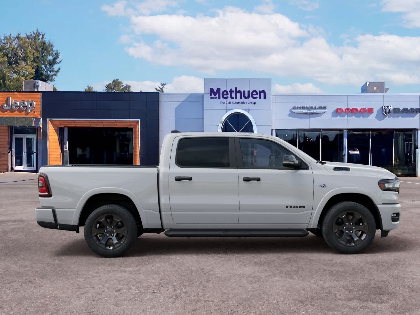 New 2026 Bright White Clear-Coat Exterior Paint RAM Big Horn image 21
