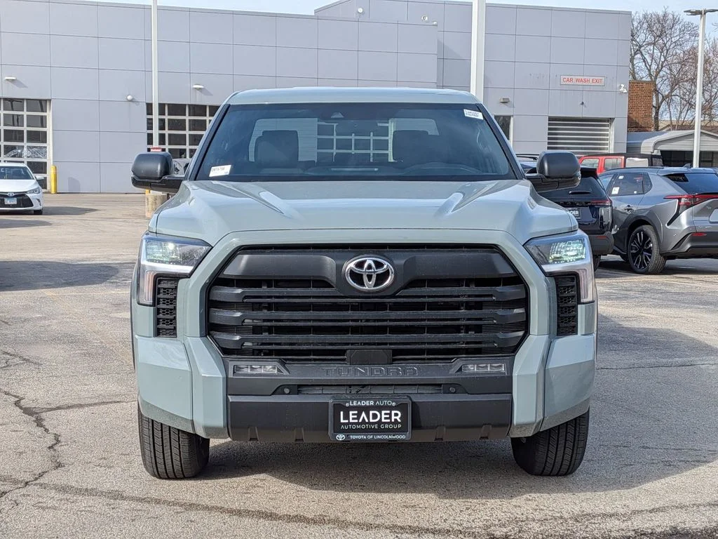 New 2026 Lunar Rock Toyota SR5 image 2