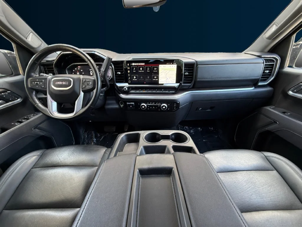 Used 2025 Silver GMC SLT image 12