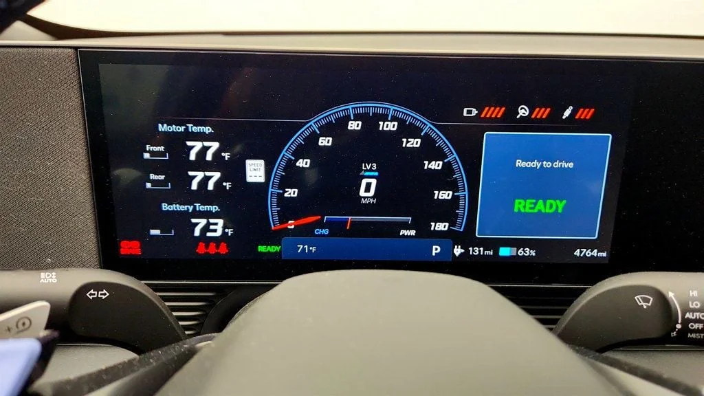 Used 2025 Performance Blue Matte Hyundai AWD image 13