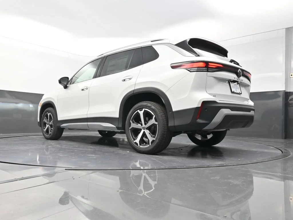 2026 Volkswagen Tiguan SE - Photo 26