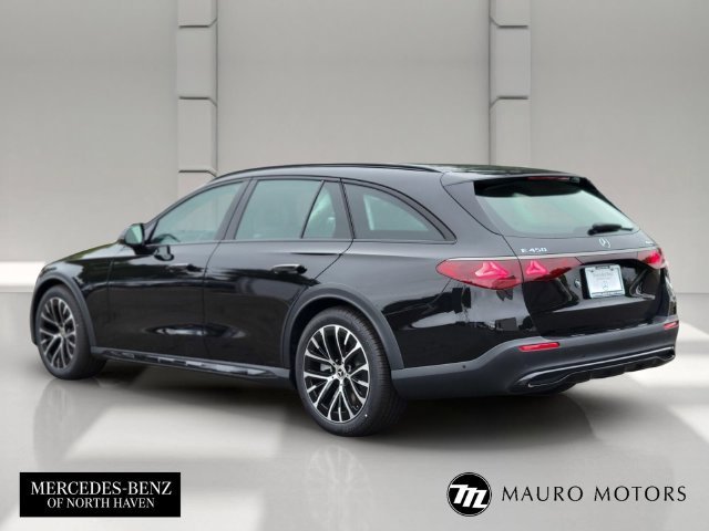 New 2027 Black Mercedes-Benz E 450 image 3