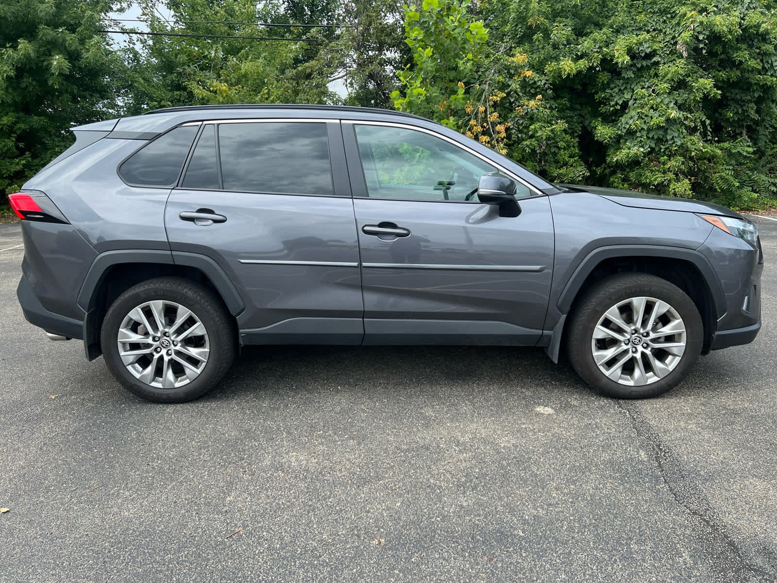 Certified Used 2024 Magnetic Gray Metallic Toyota XLE Premium image 2
