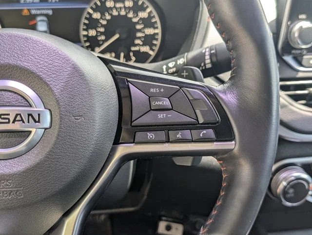 Used 2019 Deep Blue Pearl Nissan 2.5 SR image 13