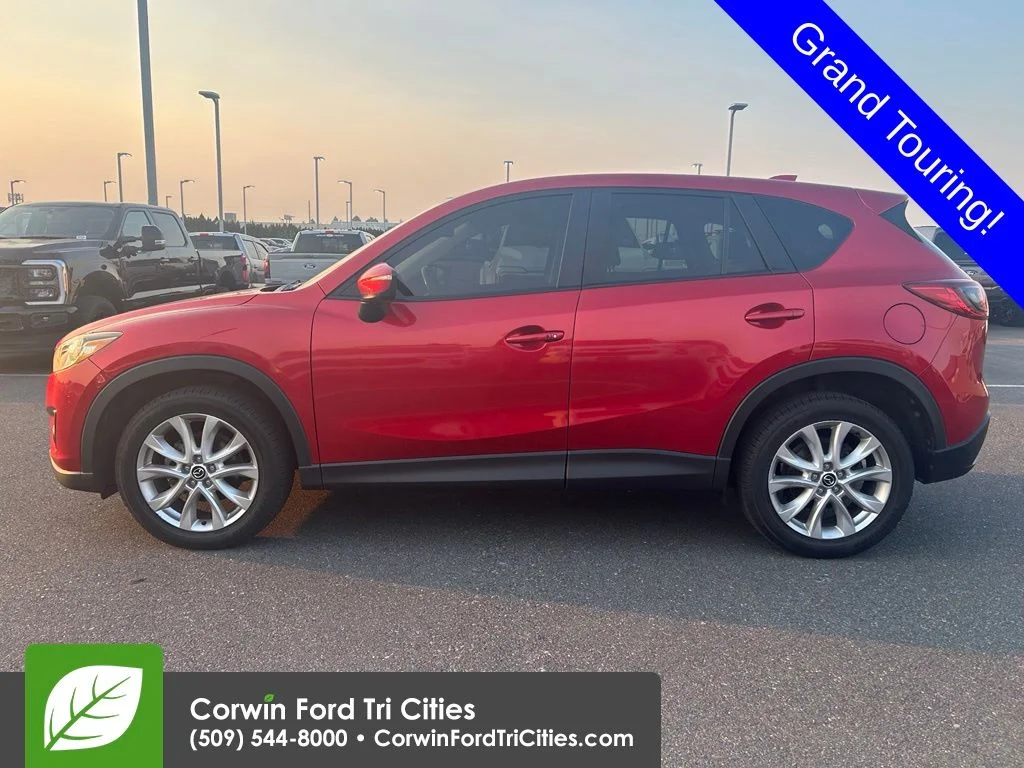 Used 2015 Soul Red Metallic Mazda Grand Touring image 17