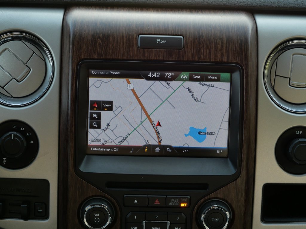 Used 2014 Blue Ford Lariat image 15
