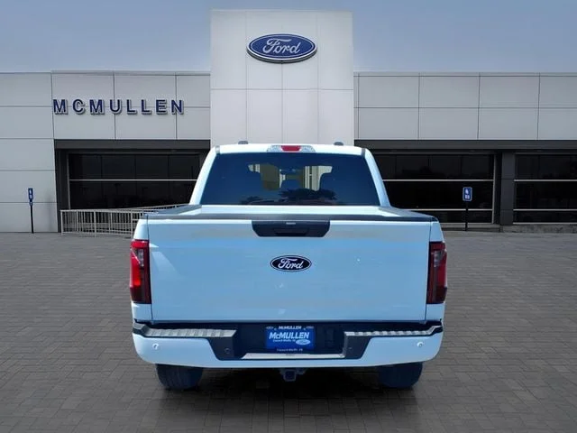 New 2026 Oxford White Ford STX® image 33