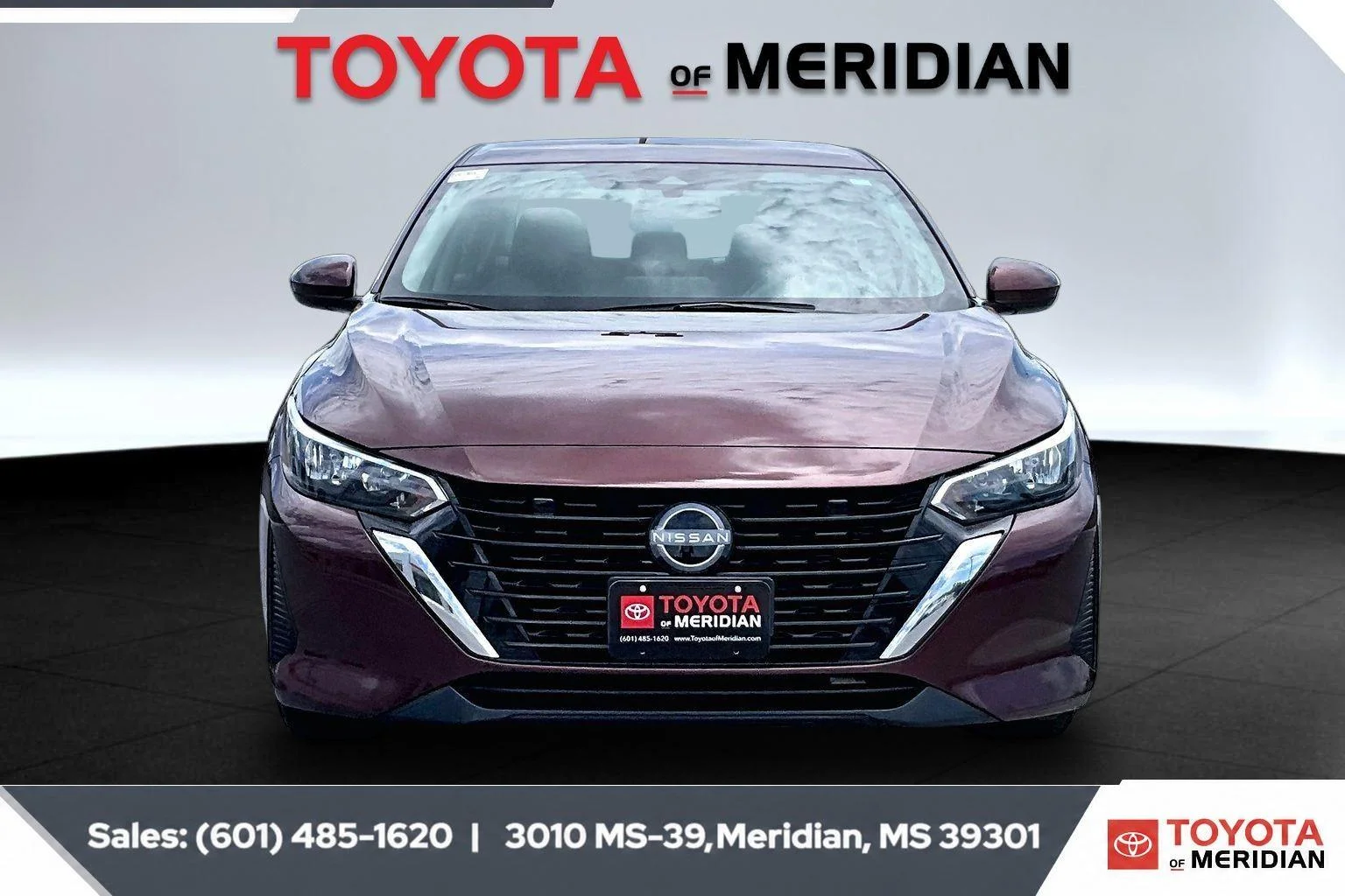Used 2024 Rosewood Metallic Nissan SV image 3