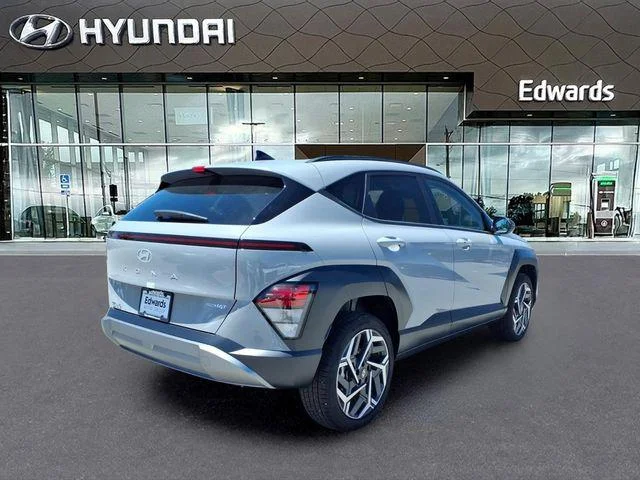 New 2026 Gray Hyundai SEL Premium image 6