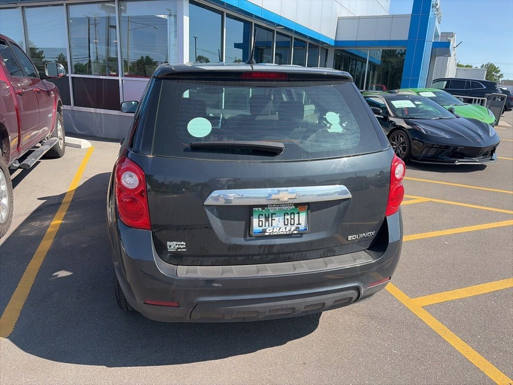 Used 2014 Ashen Gray Metallic Chevrolet LS image 6