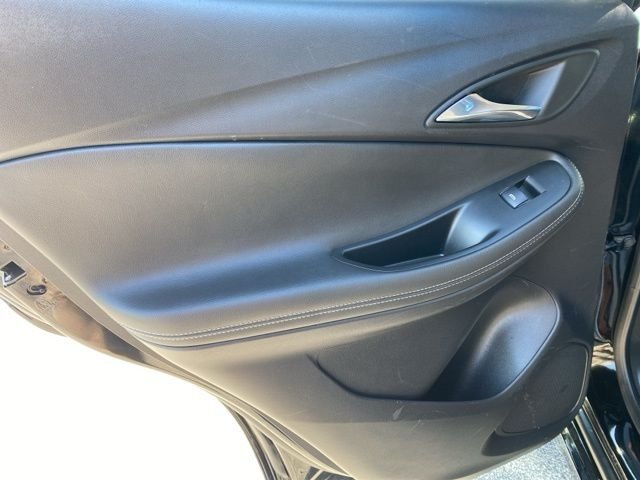 Used 2023 Black Buick Select image 32