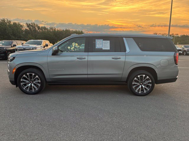 Certified Used 2025 Sterling Gray Metallic Chevrolet High Country image 4