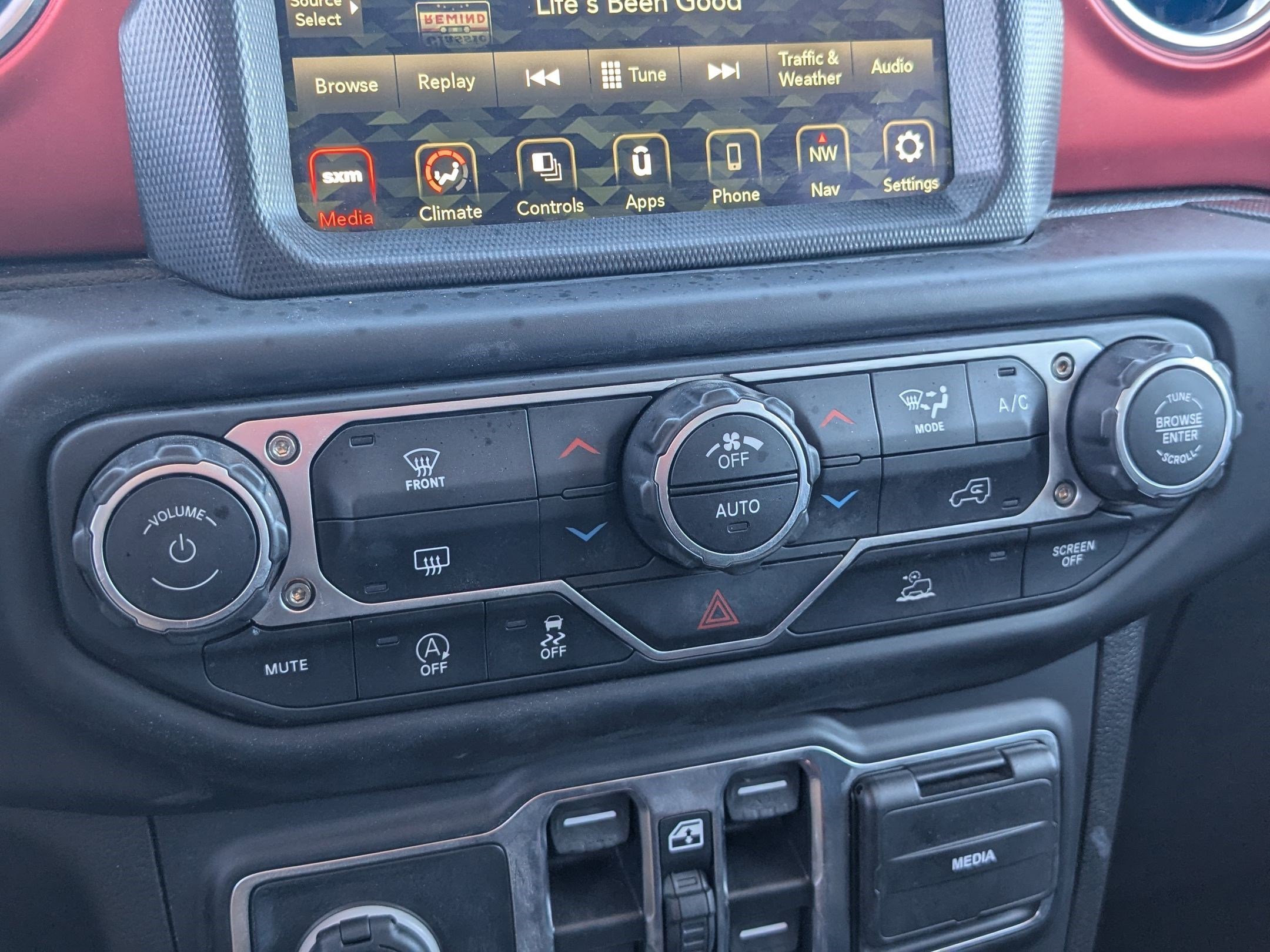 2023 Jeep Wrangler 4-Door Rubicon - Photo 23