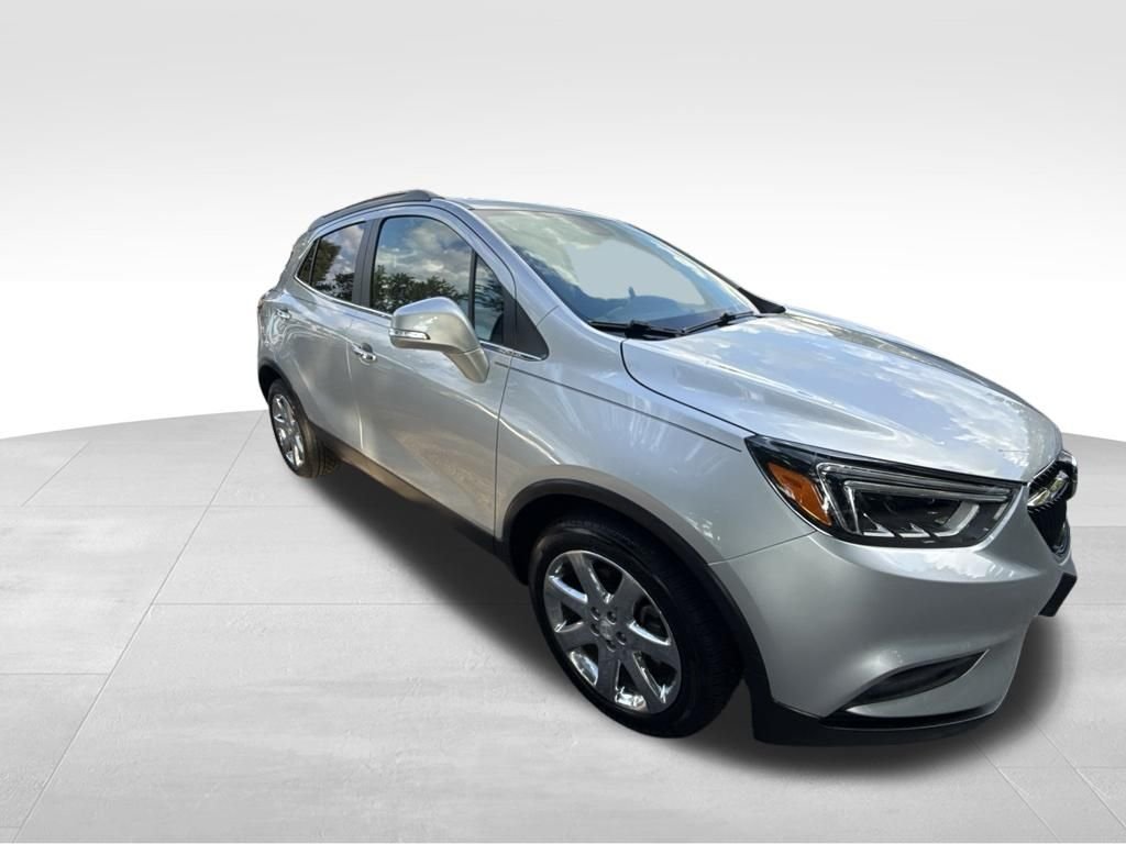 Used 2017 Silver Buick Essence image 8