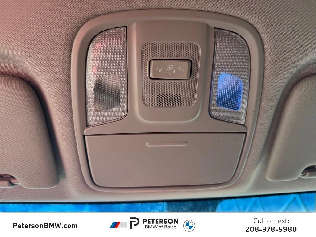 Used 2017 Silver Kia LX image 30