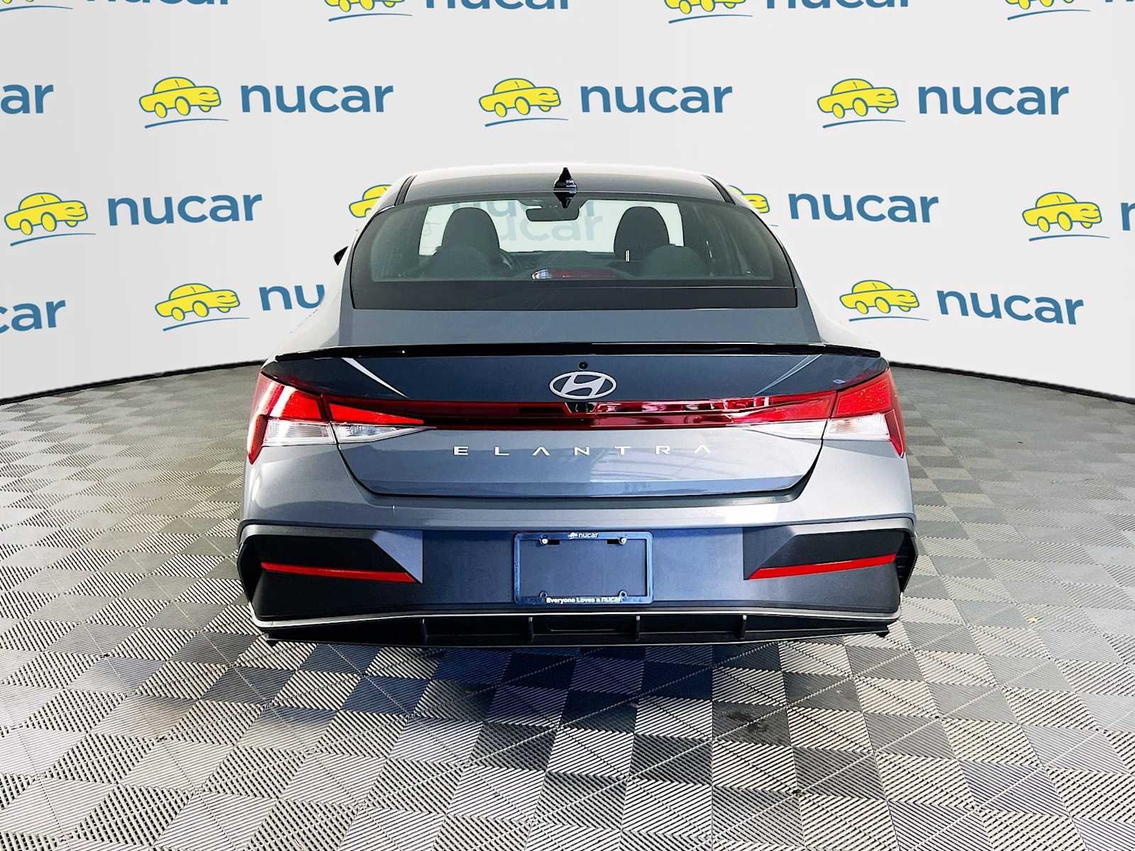 Used 2025 Ecotronic Gray Hyundai SEL Sport image 6