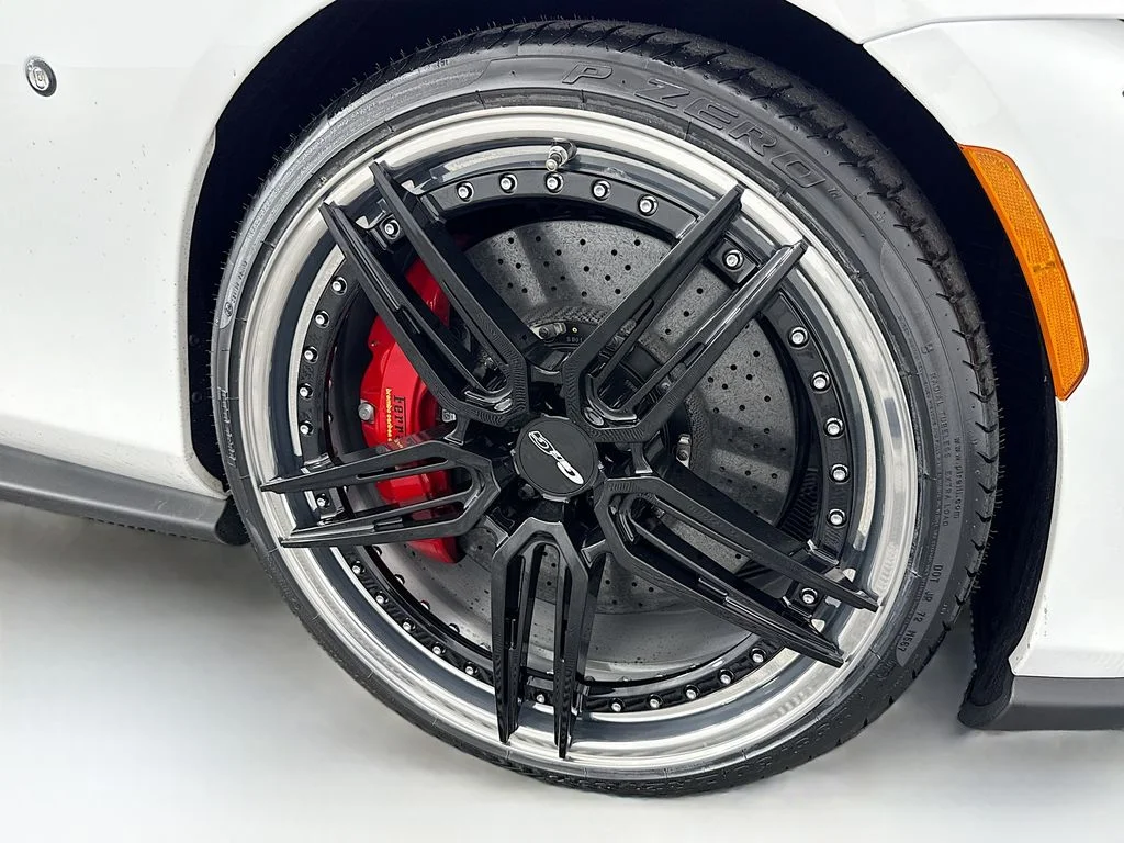 Used 2025 Bianco Avus Ferrari Spider image 37
