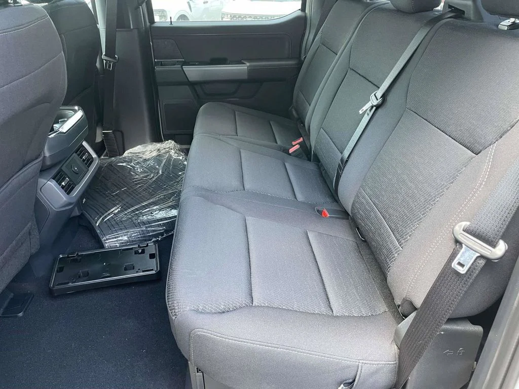 New 2026 Avalanche Ford XLT image 12
