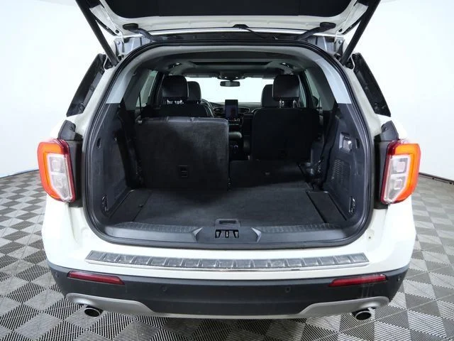 Certified Used 2023 White Ford Limited image 11