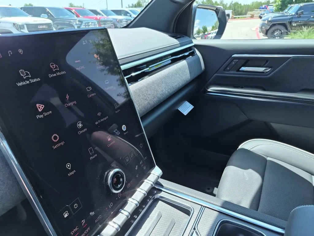 2026 GMC Sierra EV Elevation - Photo 24