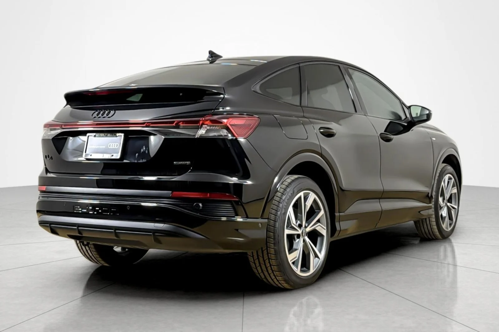 Certified Used 2023 Mythos Black Metallic Audi Premium Plus 50 quattro image 5