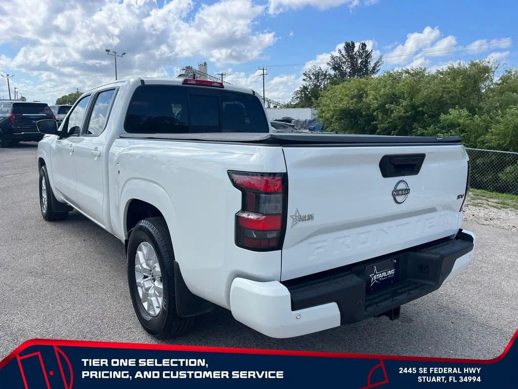 Used 2022 White Nissan Crew Cab Long Bed SV 4x2 image 7