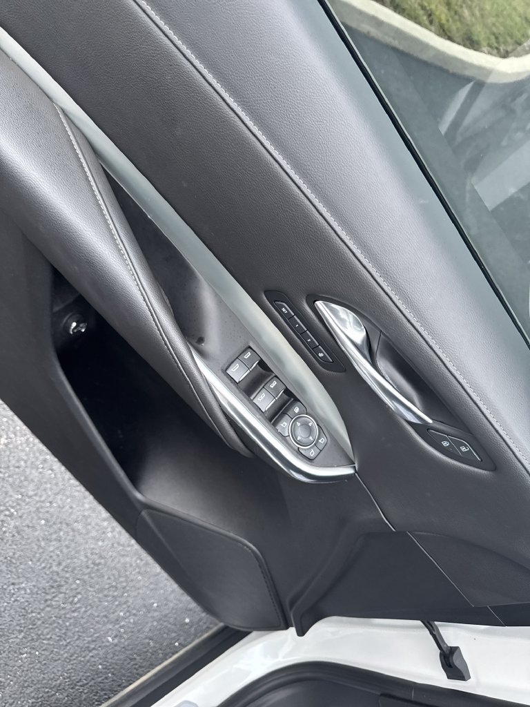Used 2020 White Cadillac Premium Luxury image 13