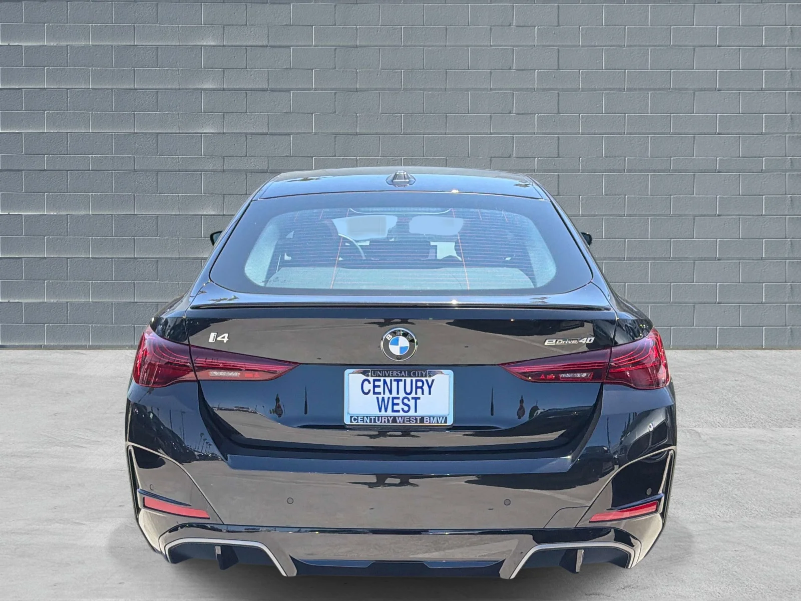 New 2026 Black Sapphire Metallic BMW eDrive40 image 4