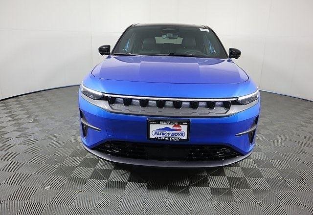 New 2025 Hydro Blue Pearl-Coat Exterior Paint Jeep Limited image 2