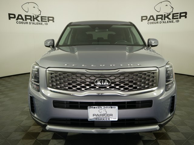 Used 2020 Everlasting Silver Kia LX image 3