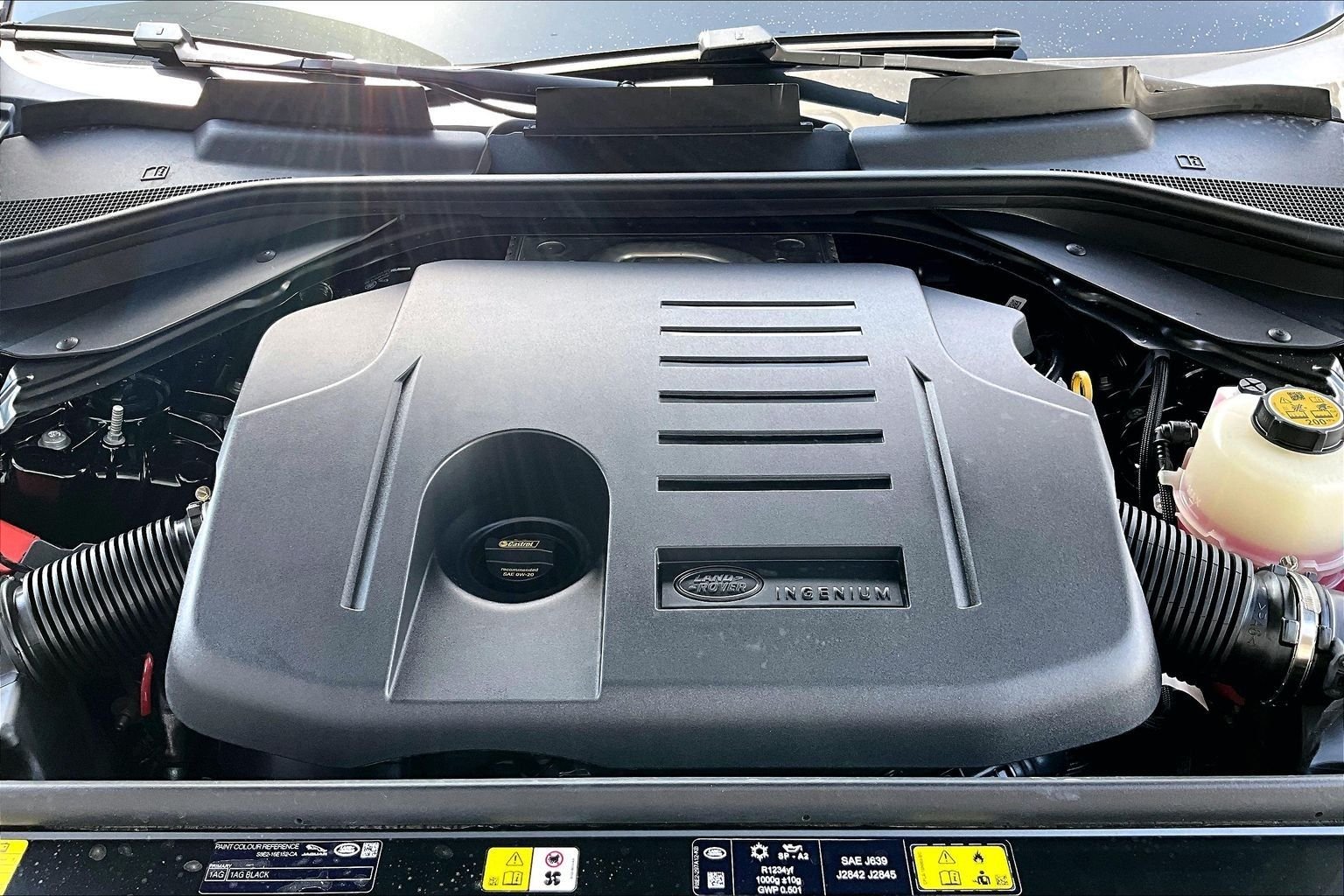 New 2026 Santorini Black Land Rover SE image 12