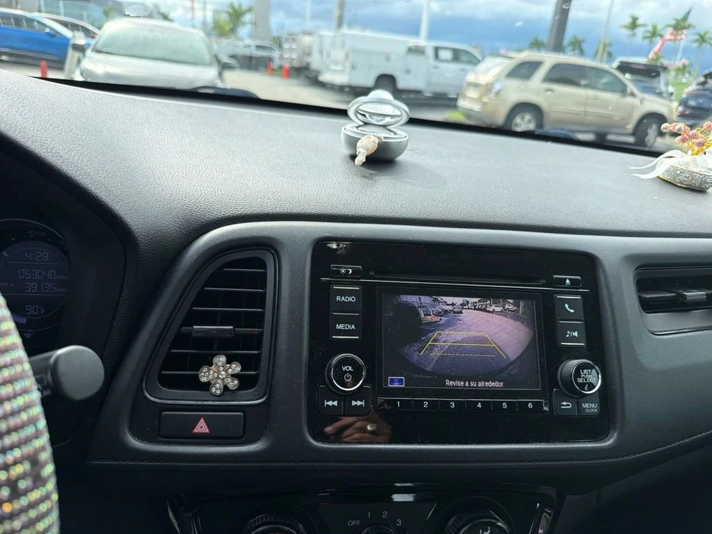 Used 2020 Gray Honda LX image 5