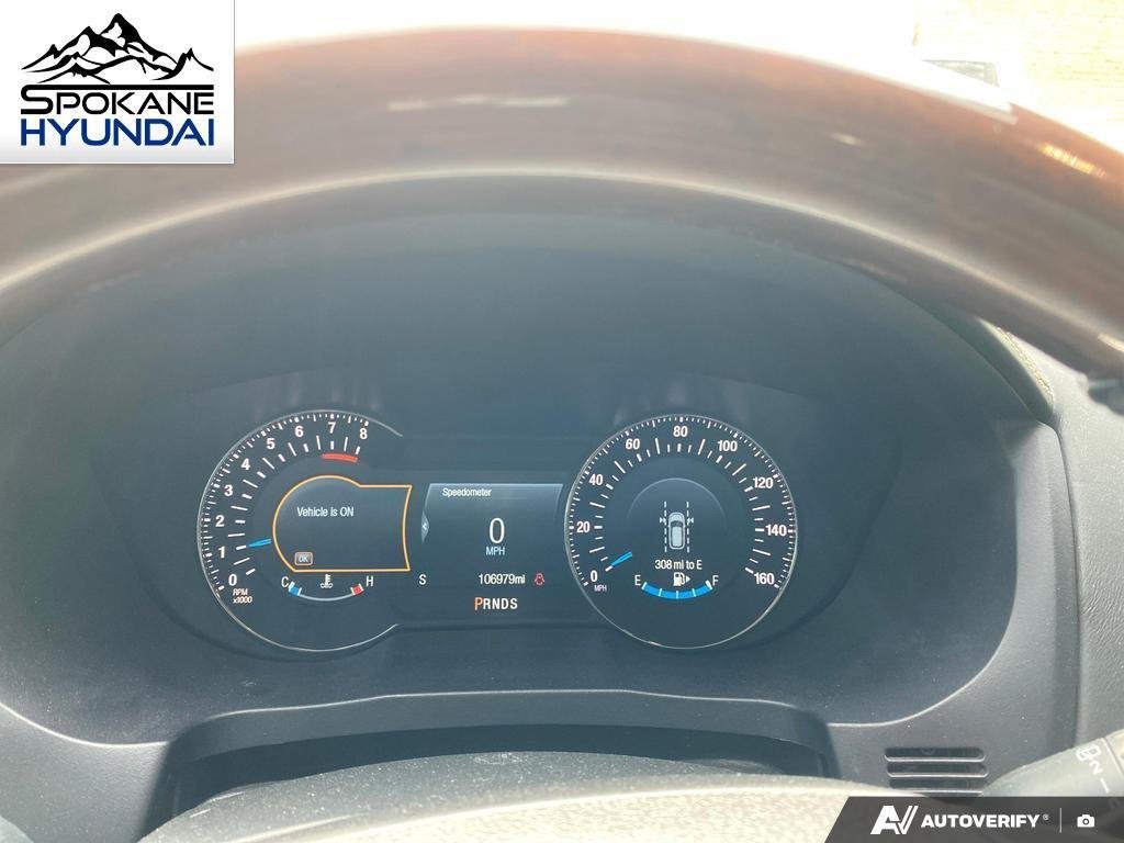 Used 2018 White Platinum Metallic Tri-Coat Ford Platinum image 18