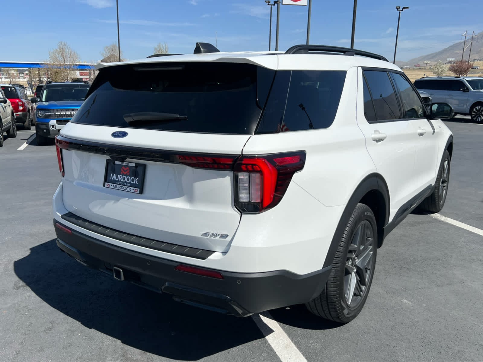 2025 Ford Explorer ST-LINE - Photo 8