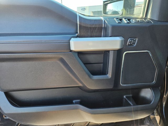 Used 2021 Black Metallic Ford LARIAT image 47