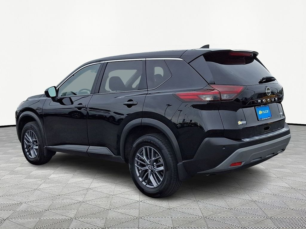 Used 2023 Super Black Nissan S image 4