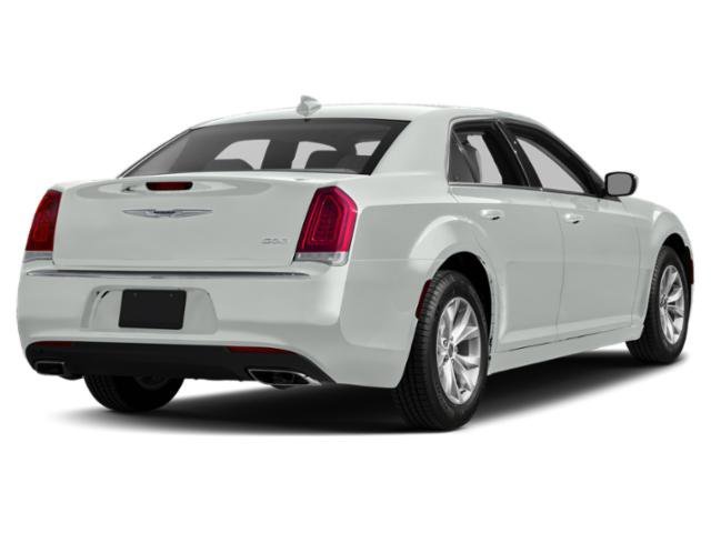 Used 2015 Bright White Clearcoat Chrysler Limited image 2