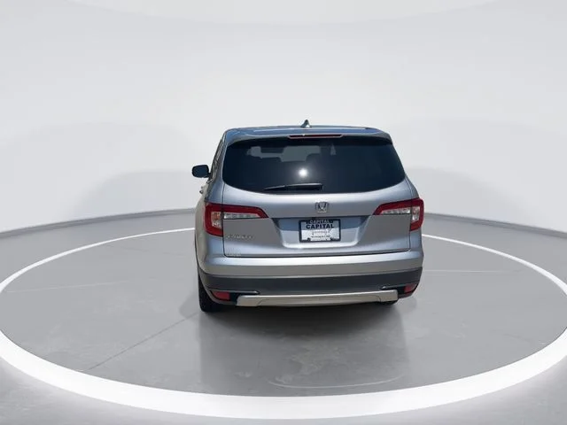Used 2021 Silver Honda EX-L image 6