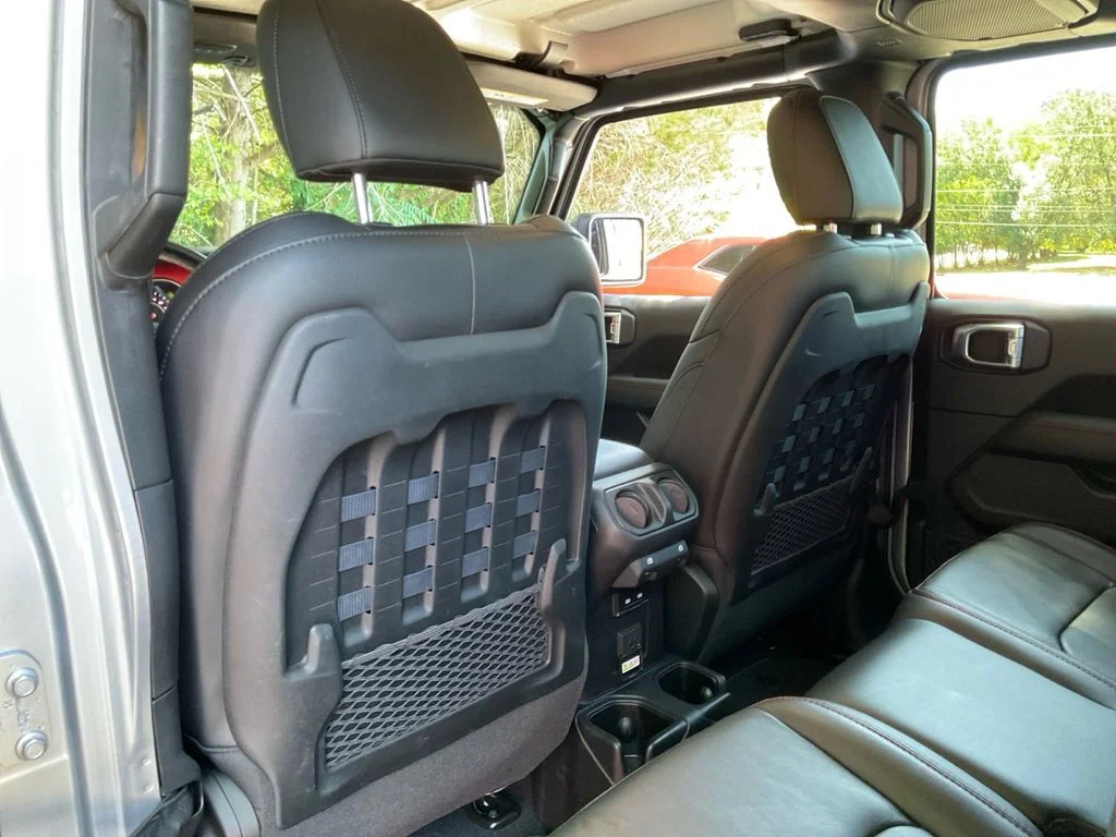 Used 2021 Silver Jeep Rubicon image 30