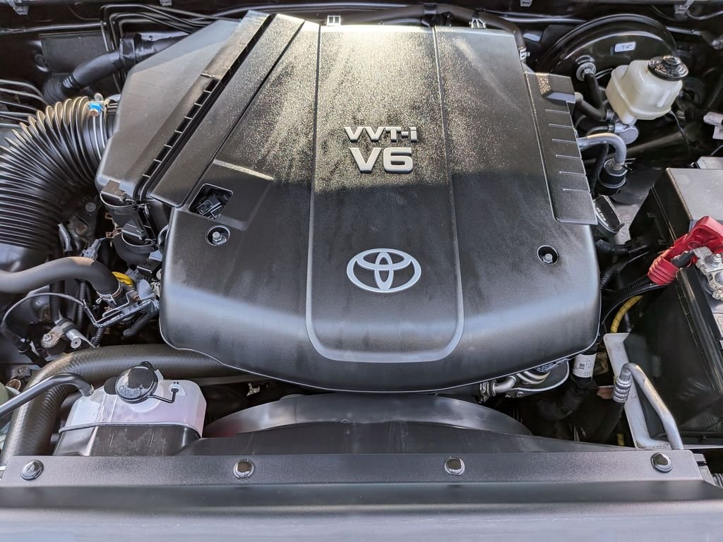 Used 2014 Gray Toyota Base image 30