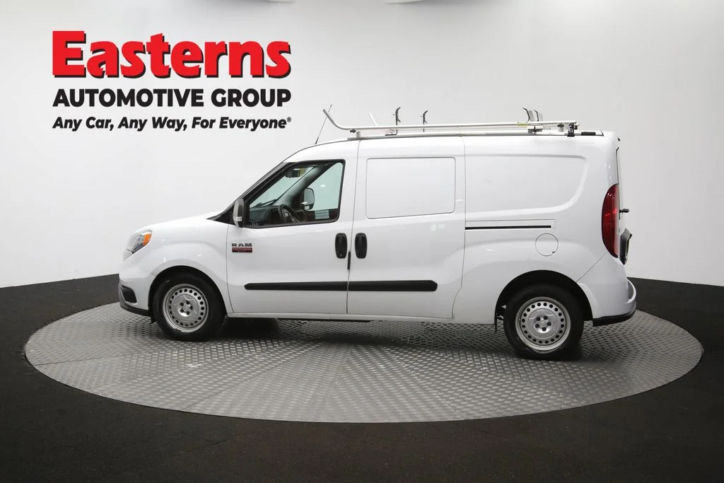 Used 2022 White Ram Base image 58