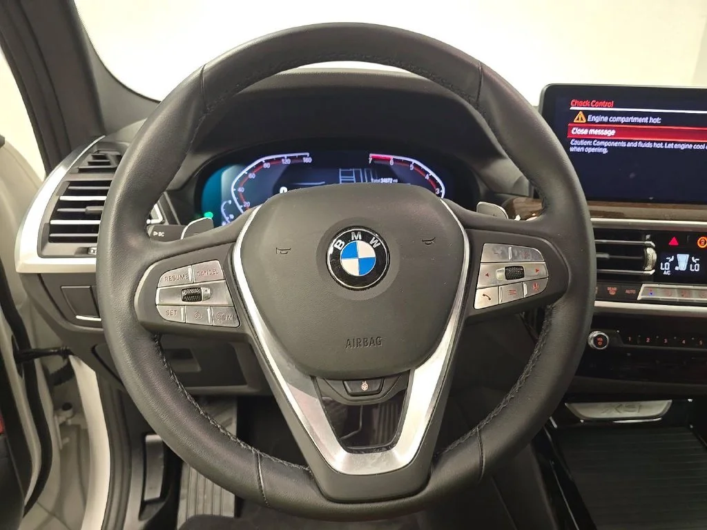 Certified Used 2023 White BMW sDrive30i image 5