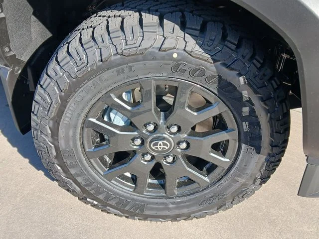 New 2026  Toyota SR5 image 2